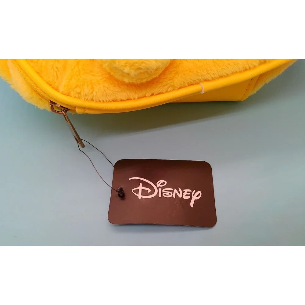 Bioworld - Disney - Winnie the Pooh Plush Zippered Cosmetic/Makeup Bag